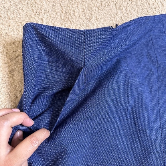 LOFT Ann Taylor Pencil Skirt Size 0 - Picture 5 of 9